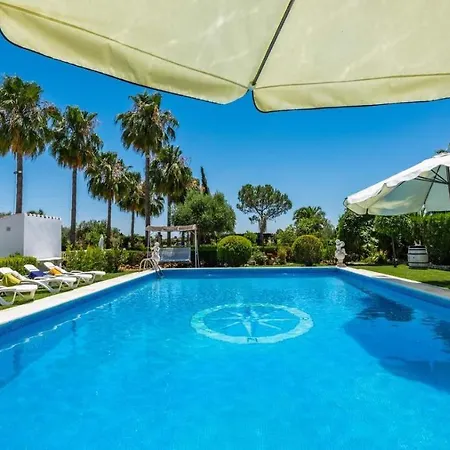 La Capilla Palacios Y Villafranca By Ruralidays Holiday home